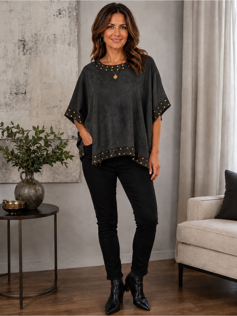 NYGARD Stud-Trim Tunic in Black Size 1X Like New - Picture 2 of 7